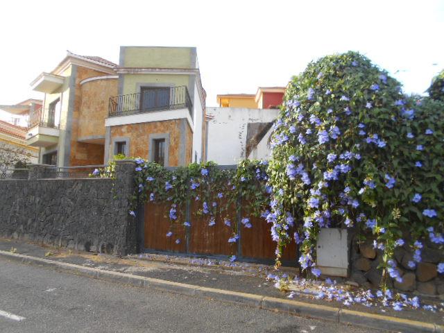 Casa-en-venta-en-c.-victoria-santa-Cruz-Tenerife-inmobiliarias
