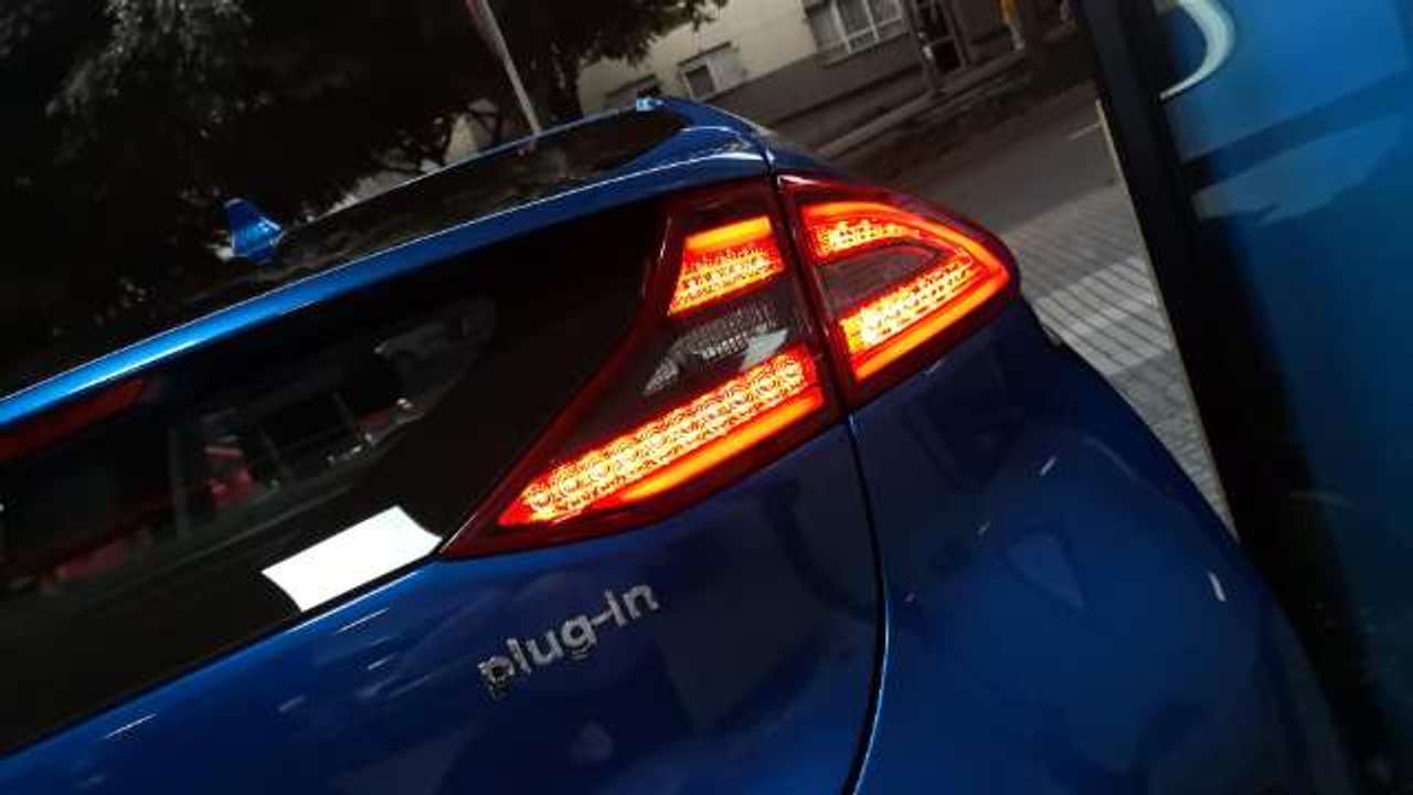 coches-segundamano-Hyundai-Ioniq-anunciaya-milanuncios